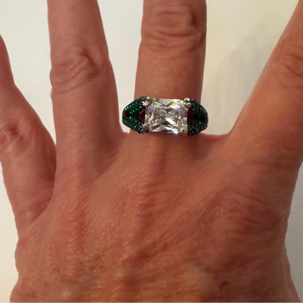 PAJ RING SILVER PLATE CUBIC ZIRCONIA STATEMENT CZ GREEN PAVE BLING ICE SIZE 8 - Picture 3 of 11